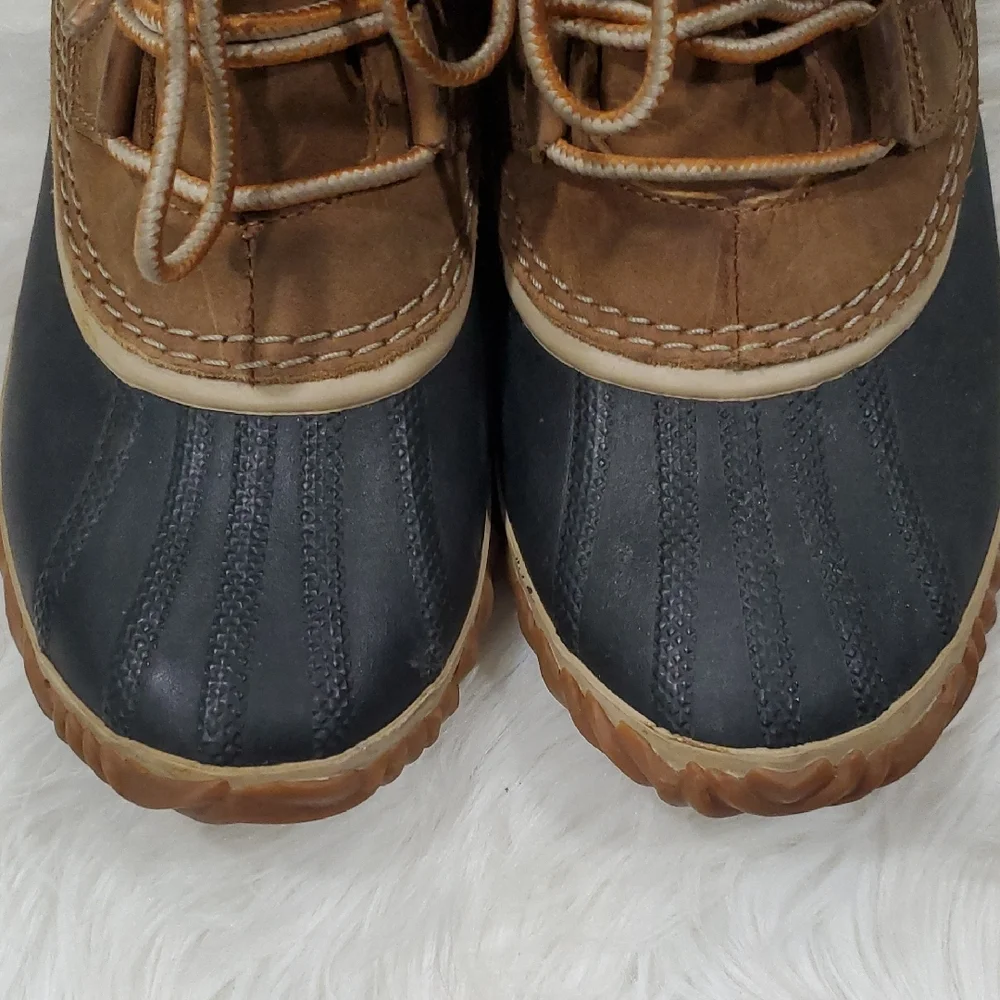 Sorel Women's Brown and Black Lace-Up Shoes - Picture 7 of 11